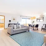 Seaview - Estrela Da Luz**** *